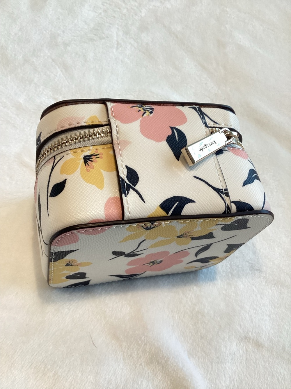 ♠️Kate Spade Staci Lilly Blooms Travel Jewelry Holder Box NEW Ivory Floral - Picture 7 of 12